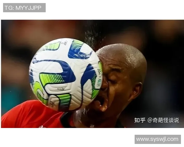 于小脸偶遇足球明星的奇妙瞬间与梦想交汇的故事 于小脸偶遇足球明星的奇妙瞬间与梦想交汇的故事