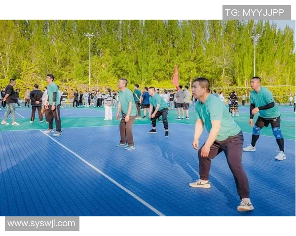 重庆排球队挑战赛精彩配合展现团队精神与战术默契