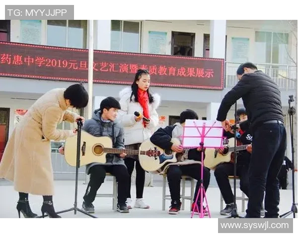 成都男足球明星张的成长之路与未来发展展望